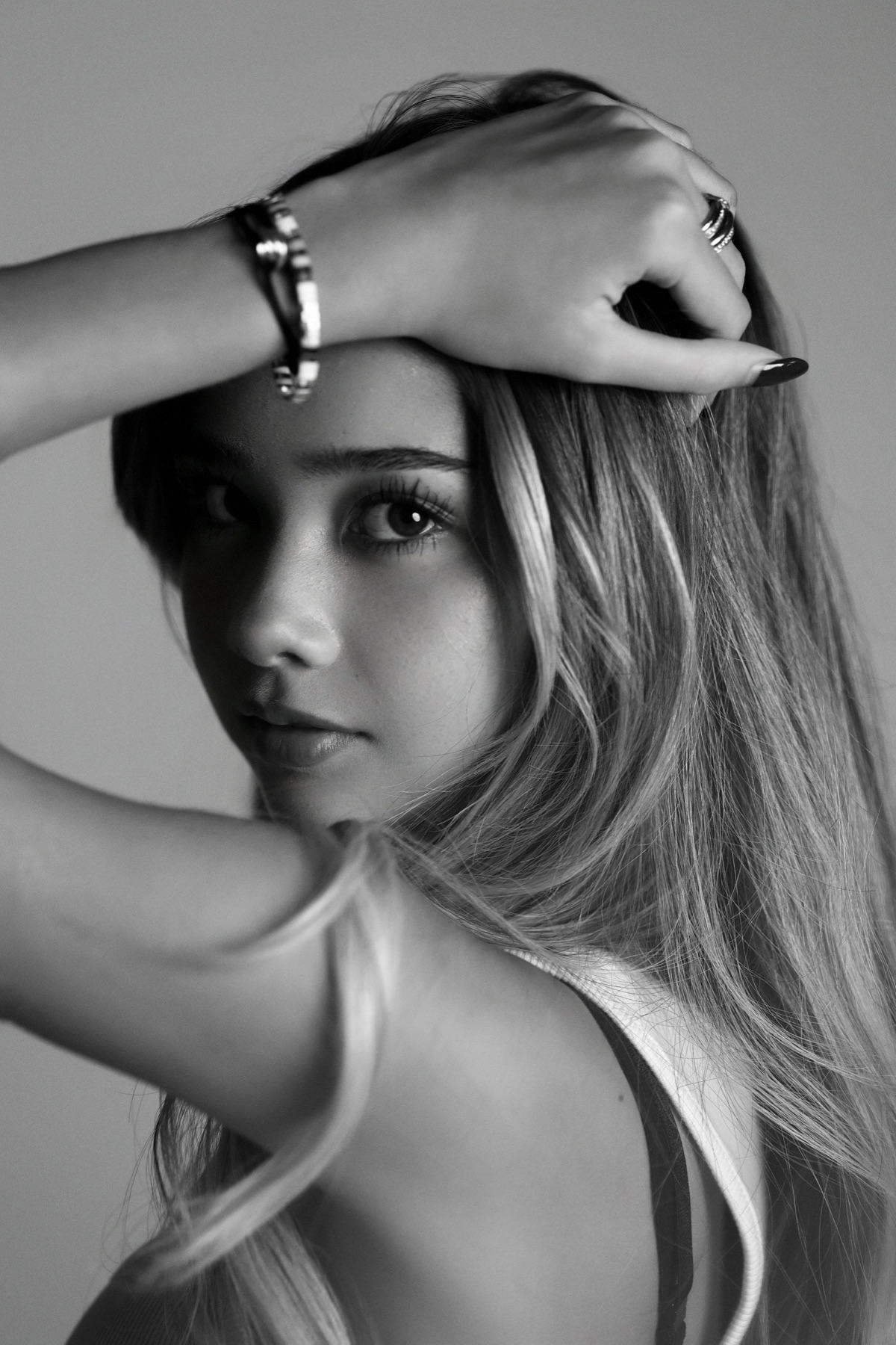 Phoebe Jacobsen, studio black and white